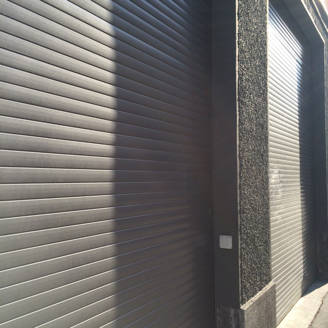 Portas de Enrolar na Vila Barbosa | Fabricação, Instalação e Conserto