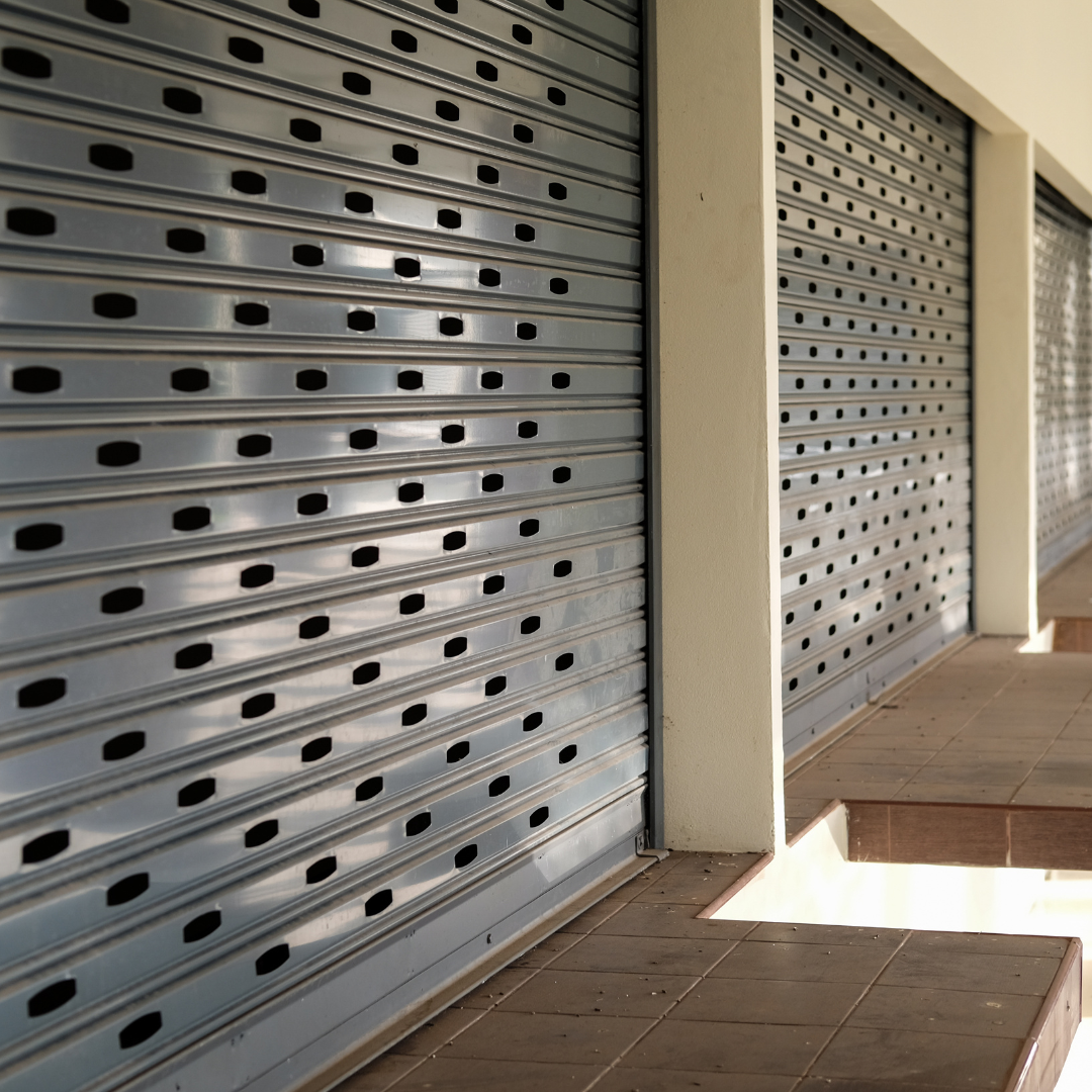 Portas de Aço no Peri | Fabricação Sob Medida, Automação e Conserto Profissional