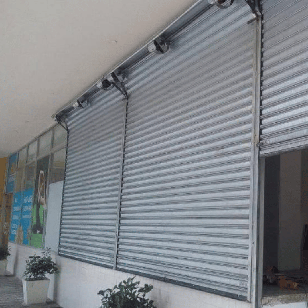  Portas de Aço no Jardim Brasil | Fabricação Sob Medida, Automação e Manutenção Profissional